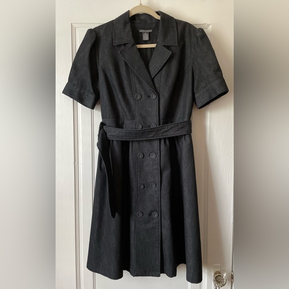 Chelsea & Theodore Dresses & Skirts - Chelsea & Theodore Button-Up Belted Short Sleeve Dress | 10